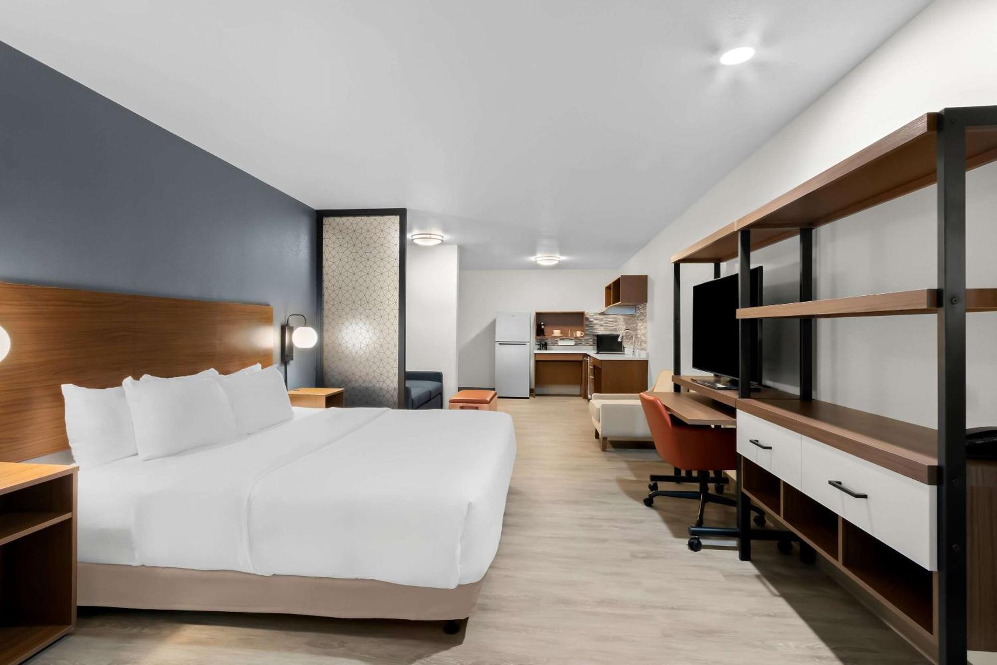 Everhome Suites Glendale Sports Entertainment District Exterior foto